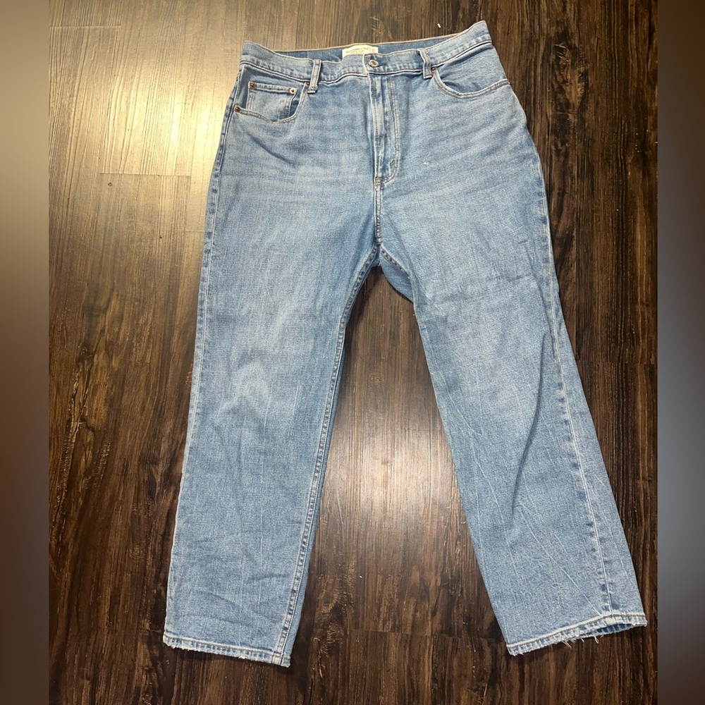 abercrombie & fitch jeans